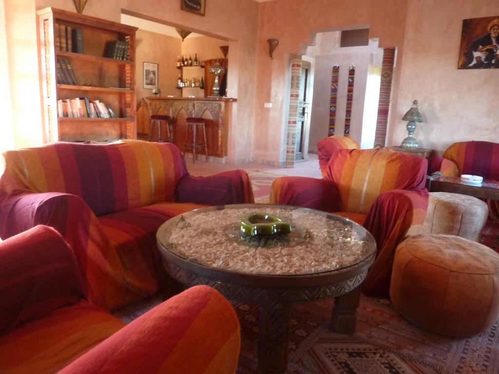 Bed and Breakfast Les Tourmalines Afeggou Exterior foto