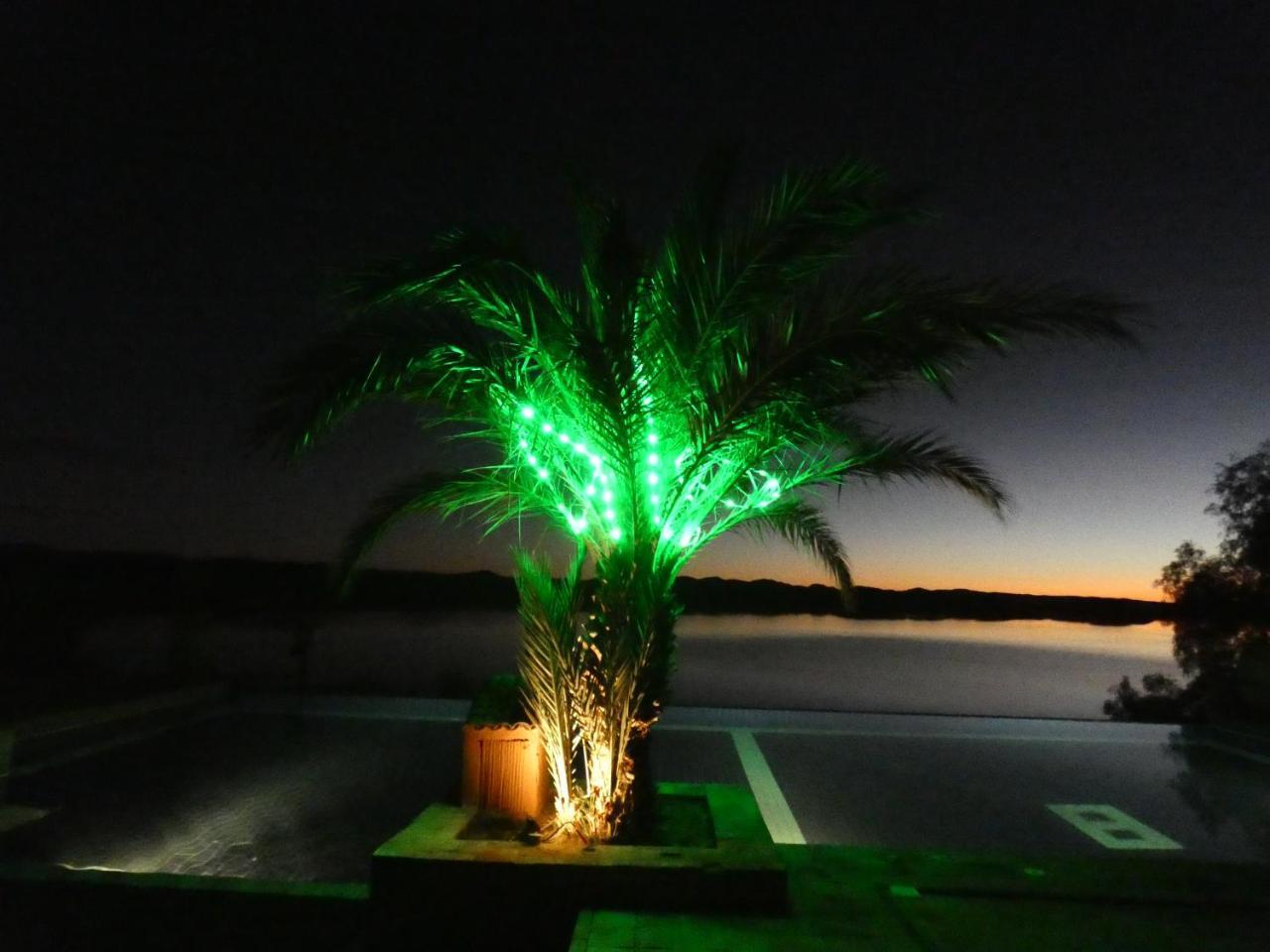 Bed and Breakfast Les Tourmalines Afeggou Exterior foto
